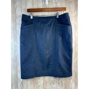 Talbots Italian Wool blend Skirt Women's size 12P‎ Navy Blue Career Officewear